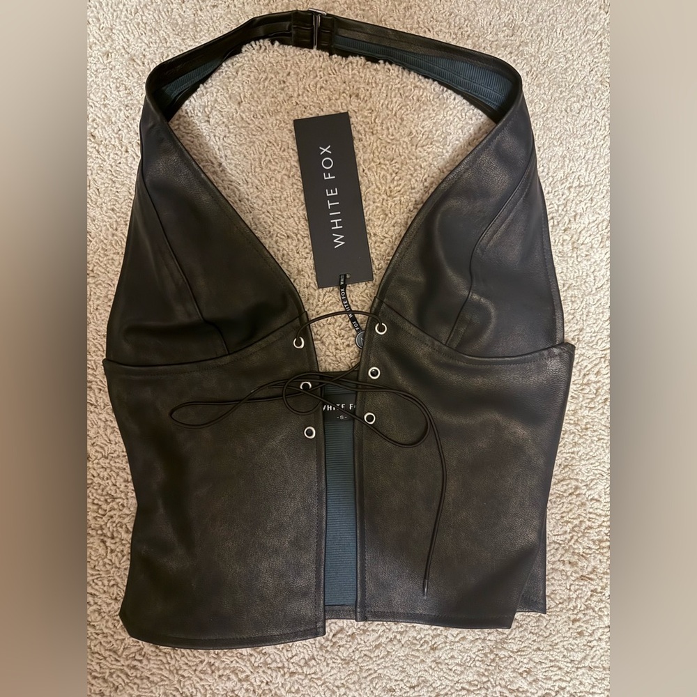 WHITE FOX 🦊 Boutique Black Lace-Up Top